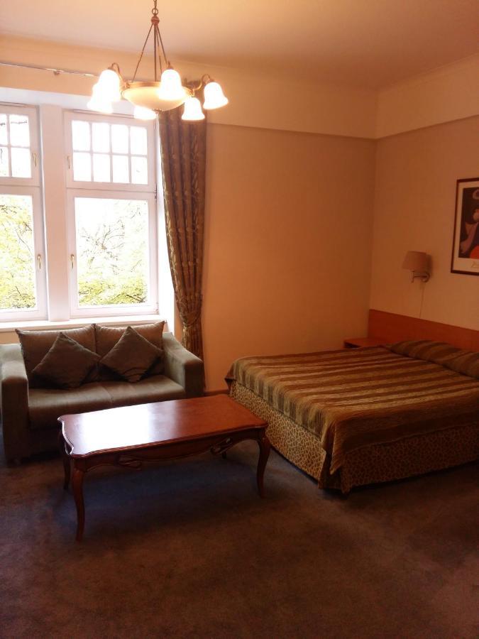 Barclay Hotel Tartu Esterno foto