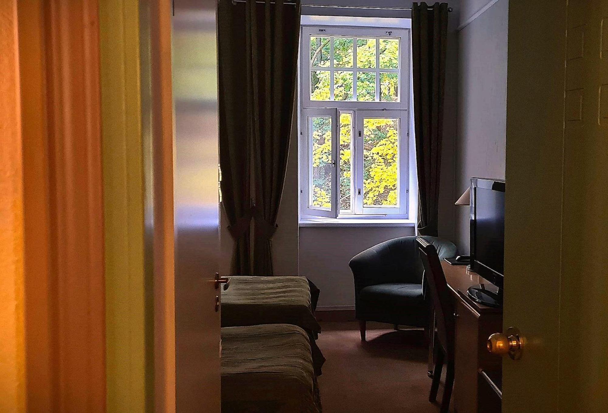 Barclay Hotel Tartu Esterno foto