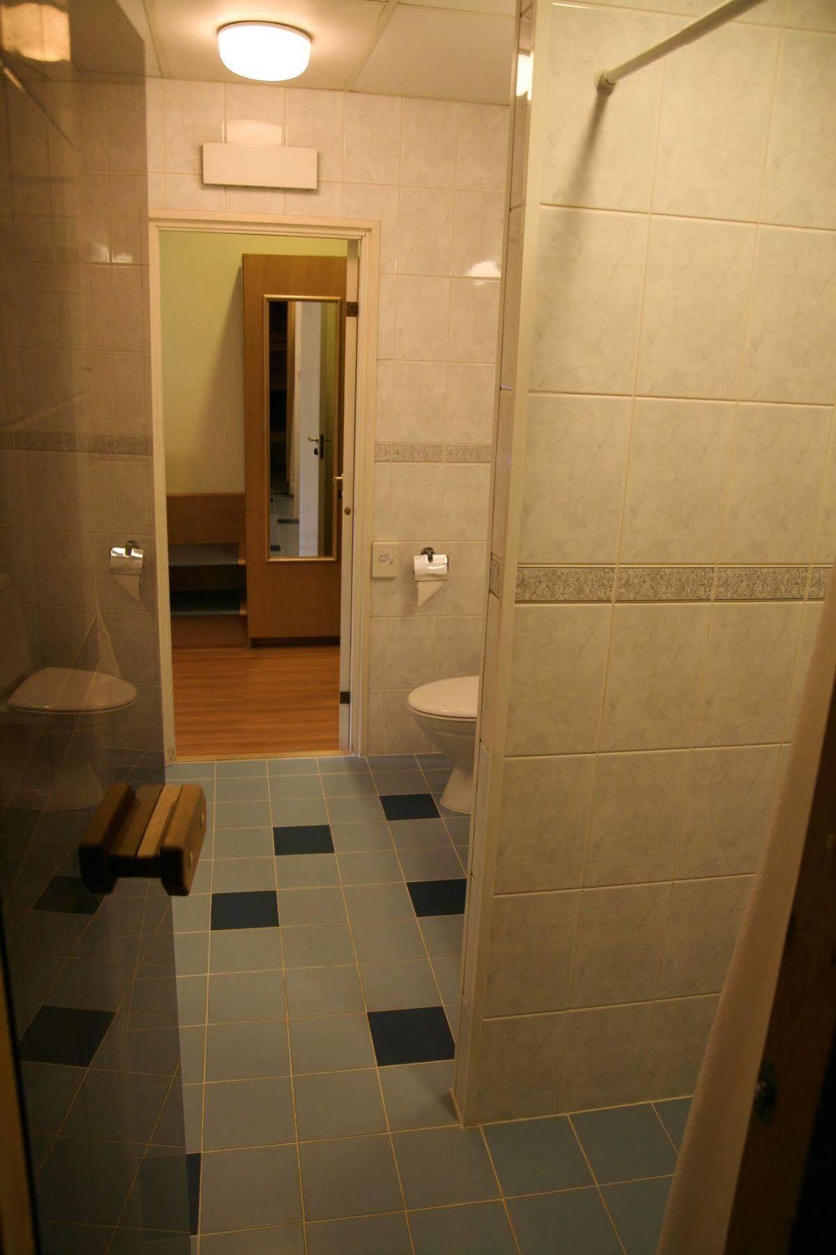 Barclay Hotel Tartu Esterno foto