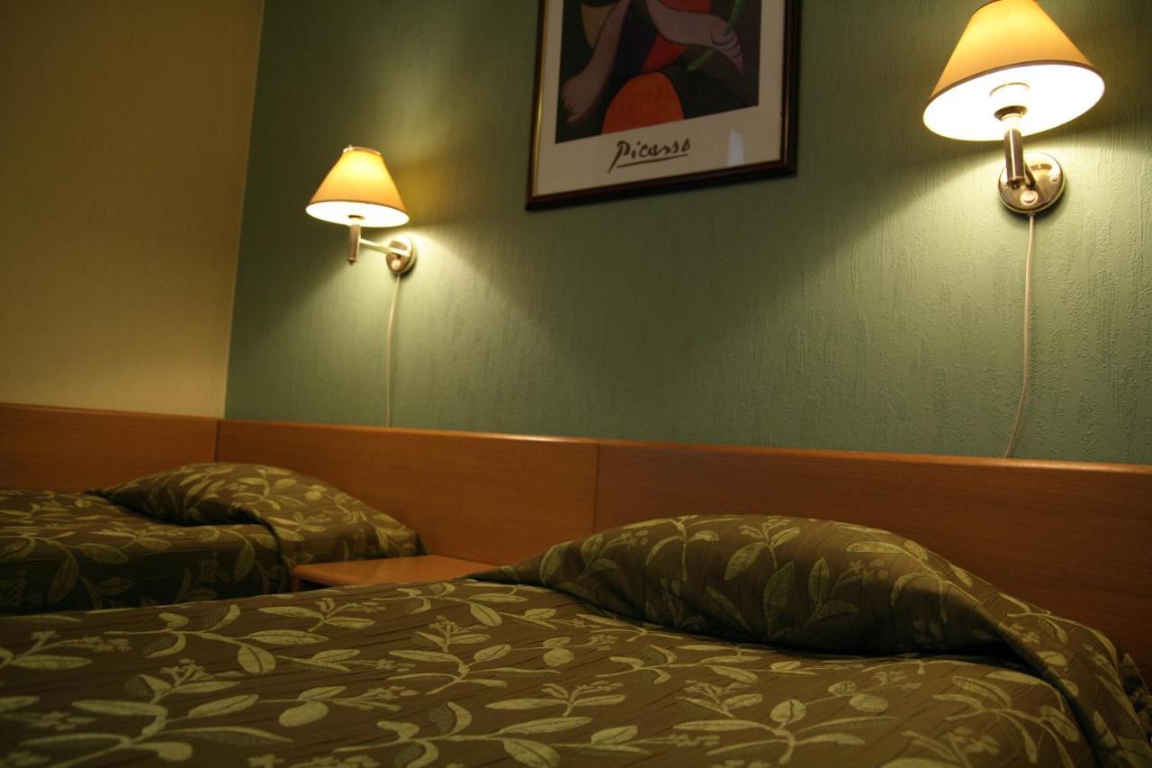 Barclay Hotel Tartu Esterno foto